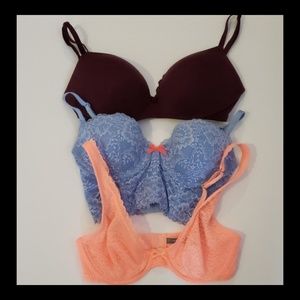 *LAST CHANCE* 2 VS bras & 1 Aerie bra